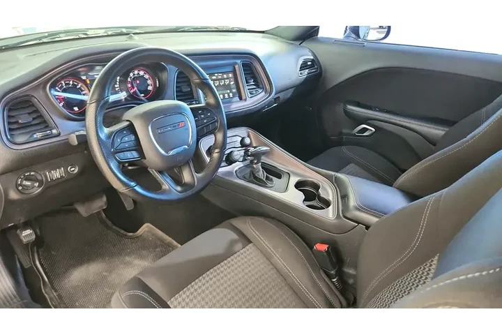 $22653 : Dodge Challenger 2023 SXT 2d image 9