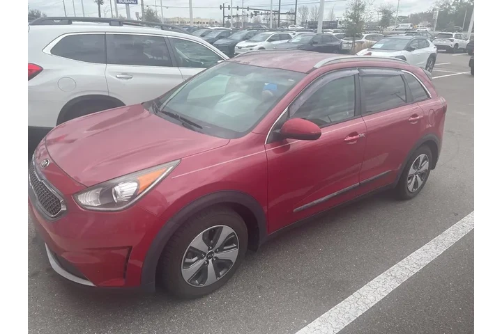 $12991 : Kia Niro 2017 LX 4dr Crossov image 1