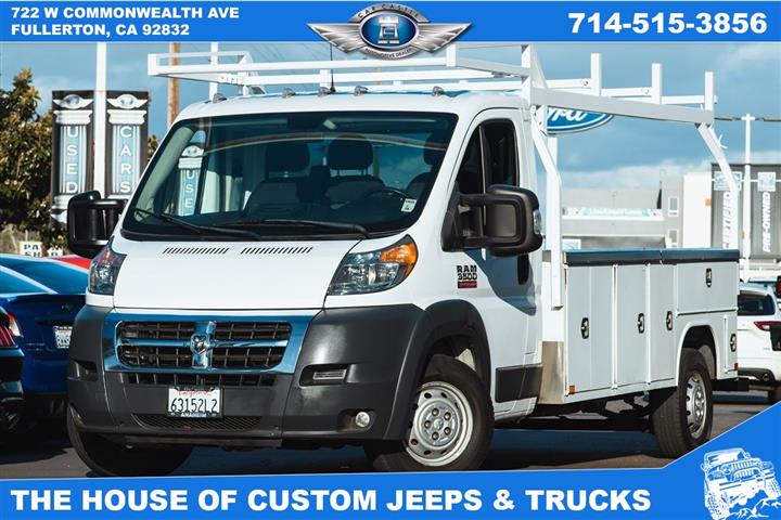 2017 ProMaster Chassis Cab image 1