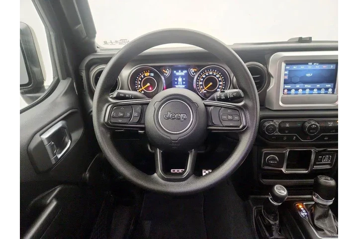 $27998 : Jeep Wrangler Unlimited 2022 image 10