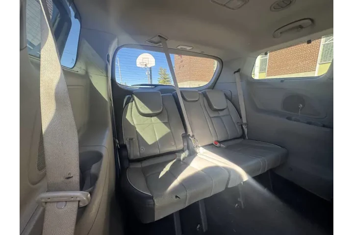 $7999 : 2017 Sedona LX image 10