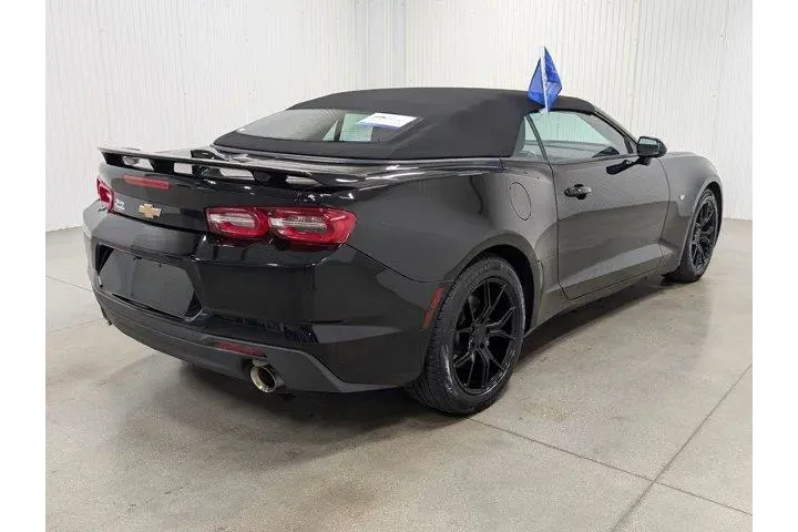$19998 : Chevrolet Camaro 2023 LT 2dr image 6