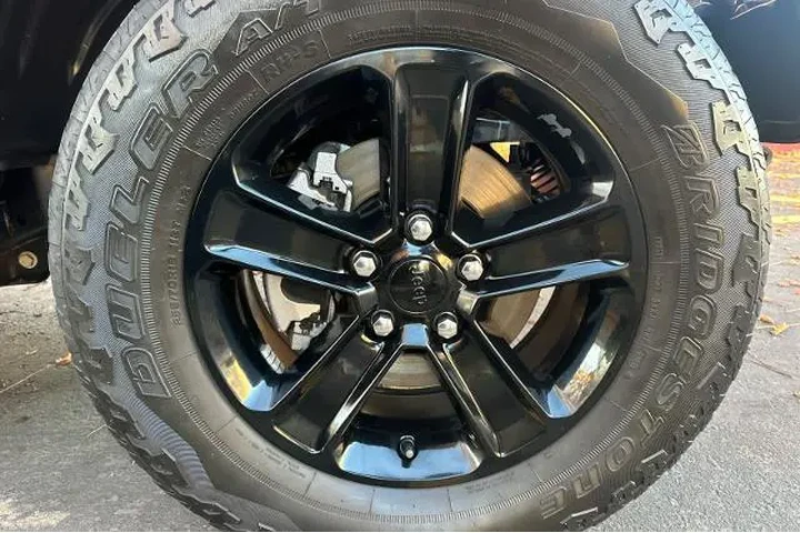 $37995 : Jeep Wrangler Unlimited 2022 image 7