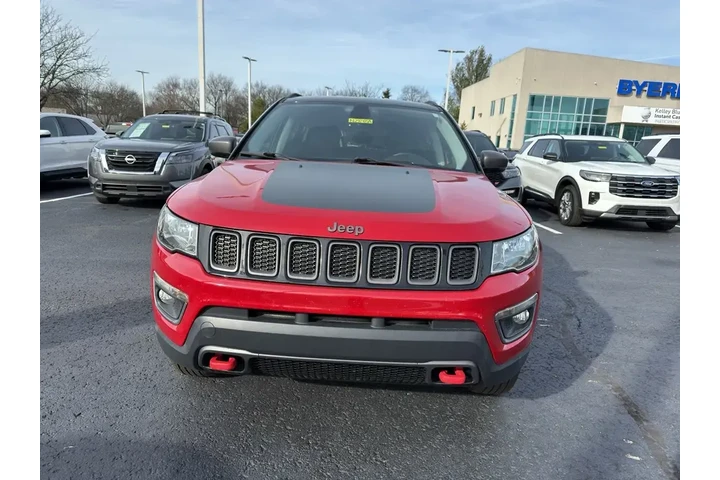 $15137 : Jeep Compass 2018 4x4 Trailh image 2