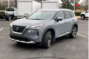 $26641 : Nissan Rogue 2022 AWD Platin thumbnail