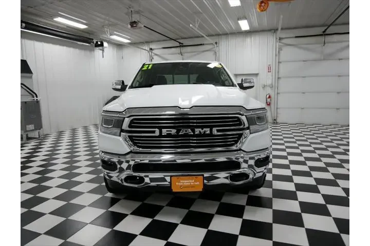 $31997 : Ram 1500 2021 4x4 Laramie 4d image 9