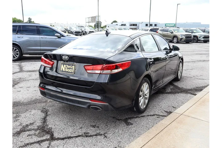 $10548 : 2016 Optima 4dr Sdn LX image 4