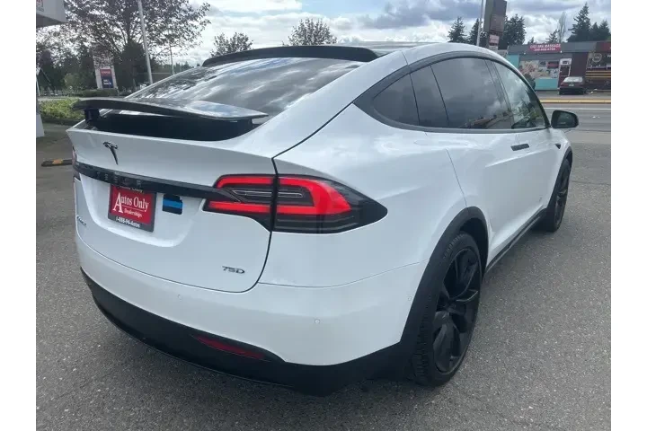 $24999 : Tesla Model X 2017 AWD 75D 4 image 5