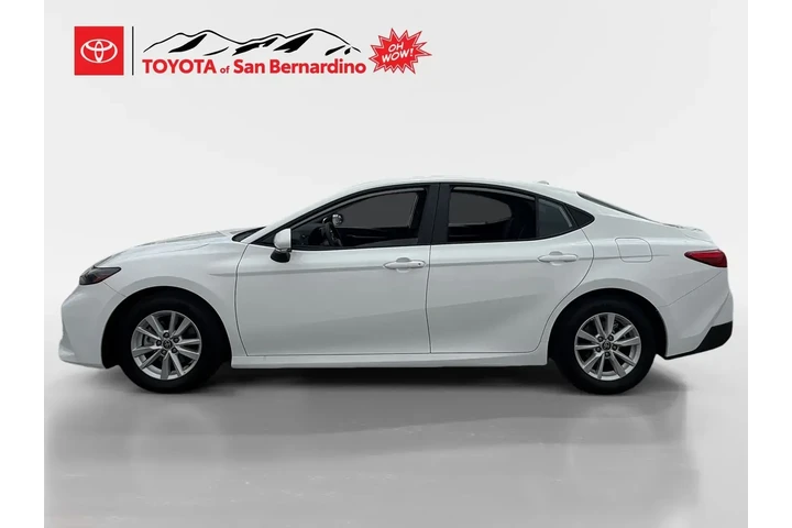 $30800 : Toyota Camry 2025 SE 4dr Sed image 2