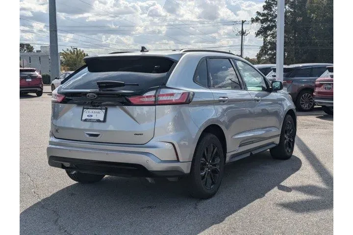 $35995 : Ford Edge 2024 AWD SE 4dr SU image 5