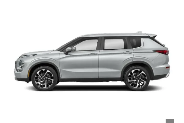$24997 : Mitsubishi Outlander 2023 ES image 2
