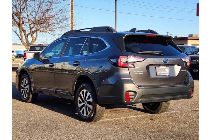 $1 : 2022 Outback Premium image 9