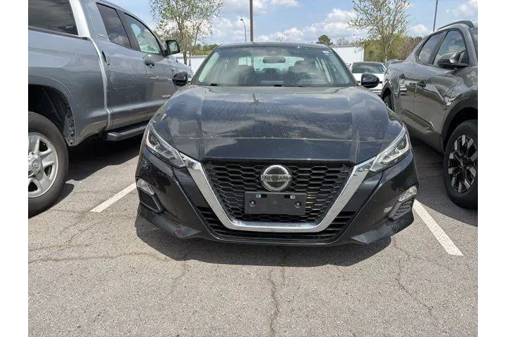 $18780 : Nissan Altima 2022 2.5 SV 4d image 2