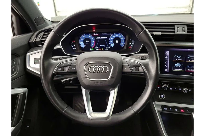 $25998 : Audi Q3 2021 AWD quattro S l image 10