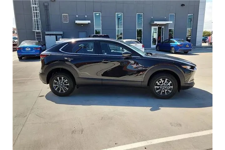 $28975 : Mazda CX-30 2025 AWD 2.5 S 4 image 5