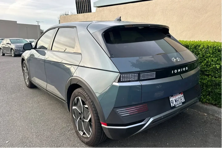 $26990 : Hyundai IONIQ 5 2024 SEL 4dr image 5