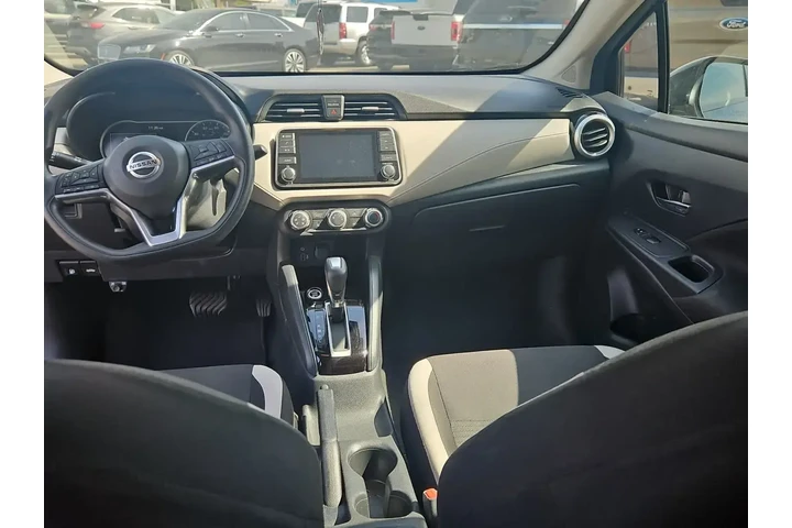 $14500 : Nissan Versa 2021 SV 4dr Sed image 10