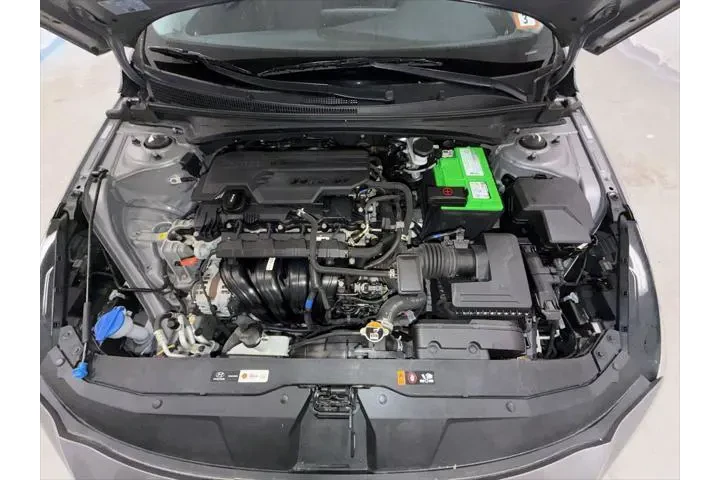 $22395 : Hyundai ELANTRA 2023 Limited image 9