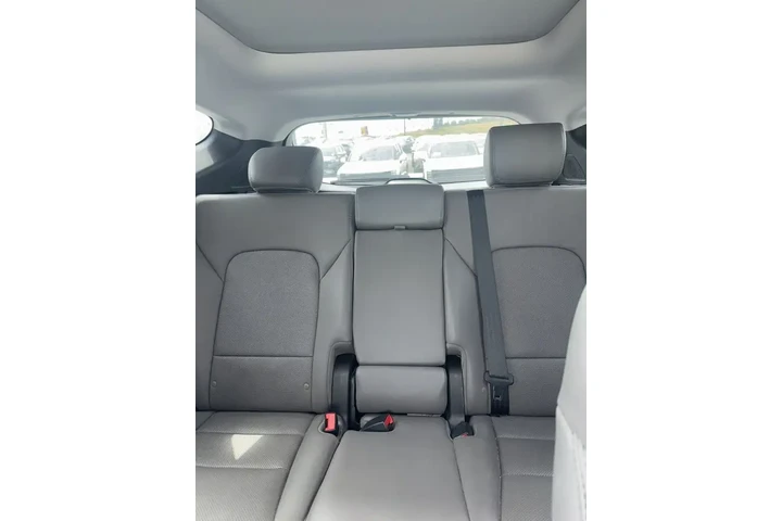 $13651 : Hyundai SANTA FE Sport 2017 image 3