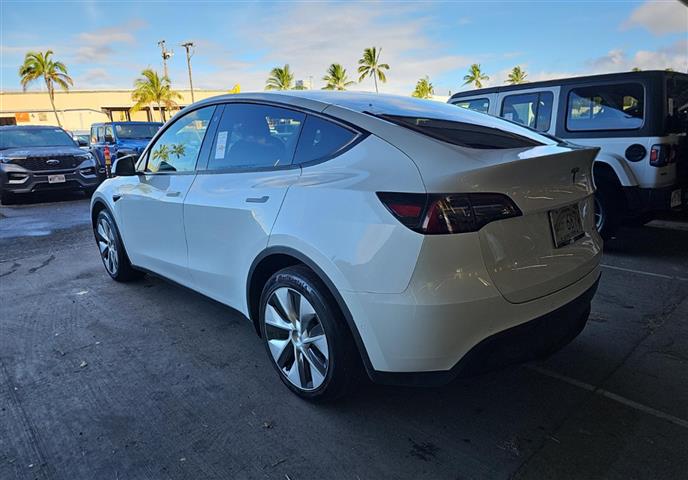 $34995 : 2021 Model Y image 6