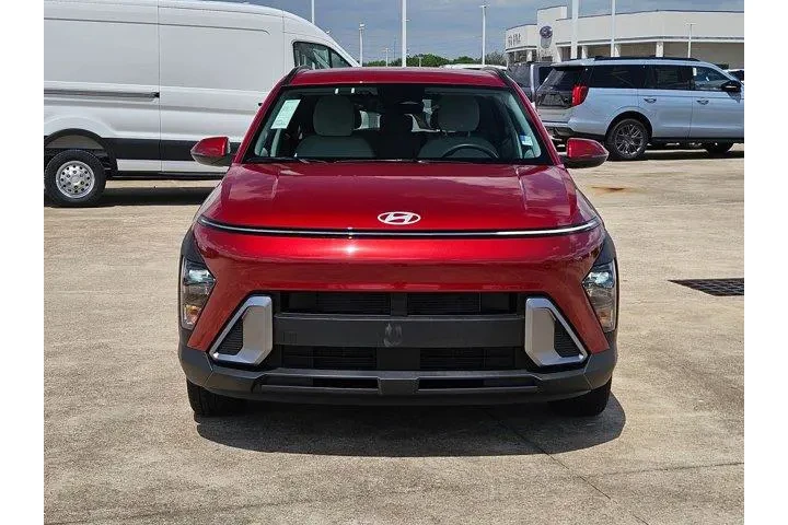$21717 : Hyundai KONA 2025 SEL 4dr Cr image 8