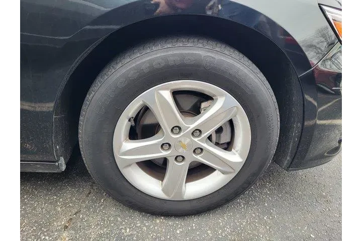 $18920 : Chevrolet Malibu 2024 LT 4dr image 7