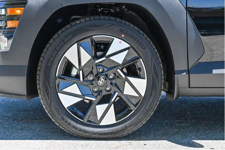 $22000 : Hyundai KONA 2025 SEL 4dr Cr image 10