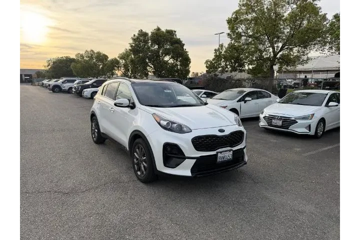 $12600 : Kia Sportage 2021 S 4dr SUV image 2