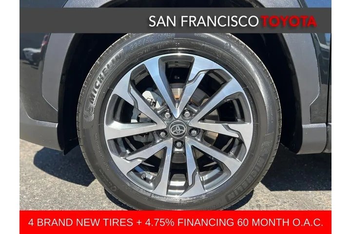 $29999 : 2024 Corolla Cross XLE image 9