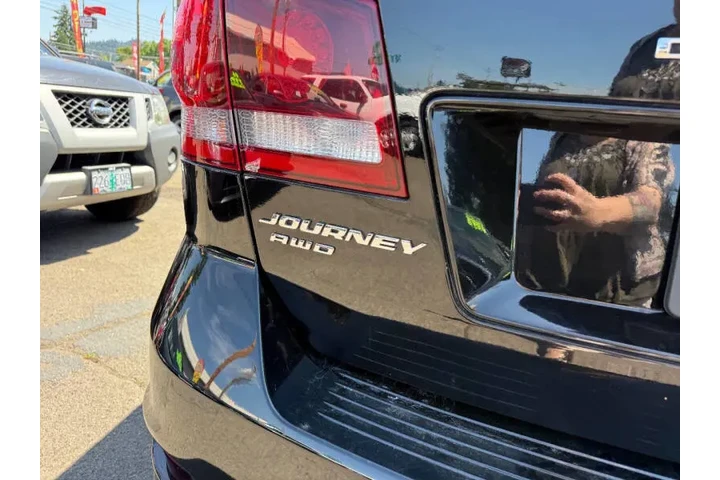 $8995 : 2017 Journey Crossroad image 8