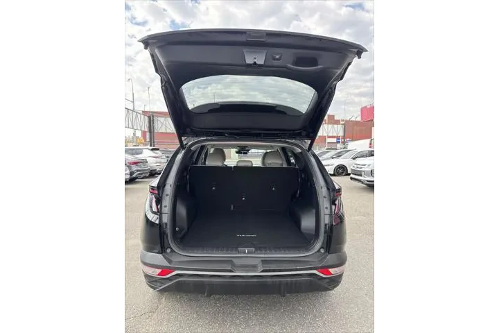 $20990 : Hyundai TUCSON 2023 AWD SEL image 9