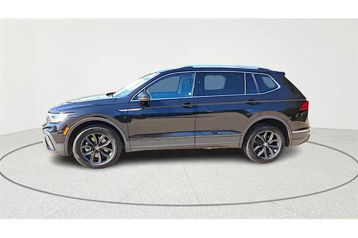 $20794 : Volkswagen Tiguan 2024 Wolfs image 5