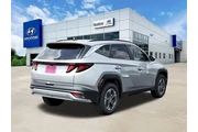 $27780 : Hyundai TUCSON Hybrid 2025 A thumbnail