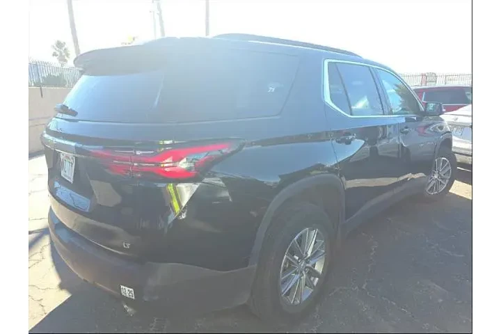 $29995 : Chevrolet Traverse 2023 LT C image 3