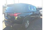 $29995 : Chevrolet Traverse 2023 LT C thumbnail