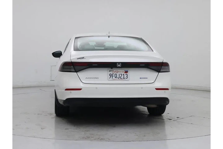 $27998 : Honda Accord Hybrid 2023 EX- image 6