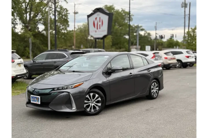 $18995 : 2020 Prius Prime XLE image 2