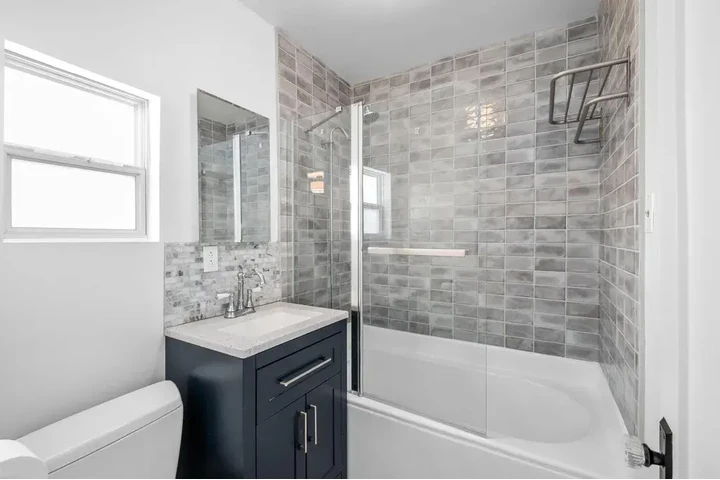 $1100 : Cozy 1-Bedroom and 1-Bathroom image 8