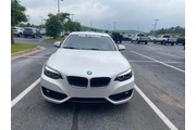 $12736 : BMW 2 Series 2018 230i 2dr C thumbnail