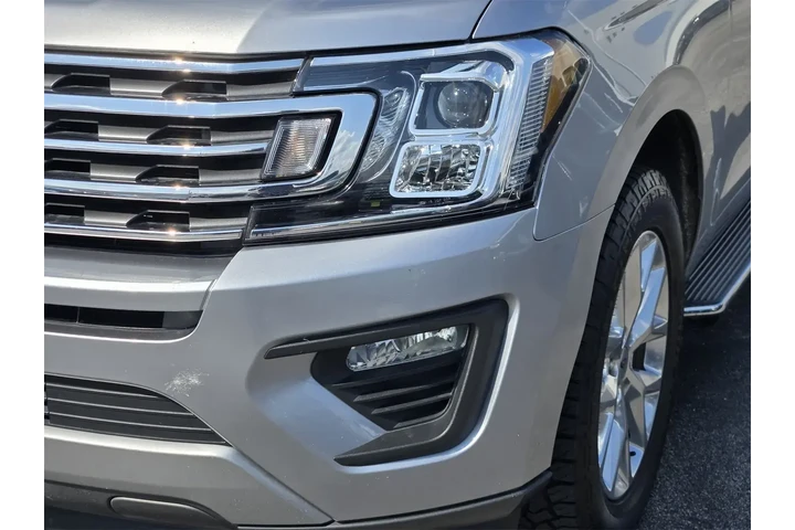 $31499 : Ford Expedition 2021 4x2 XLT image 6
