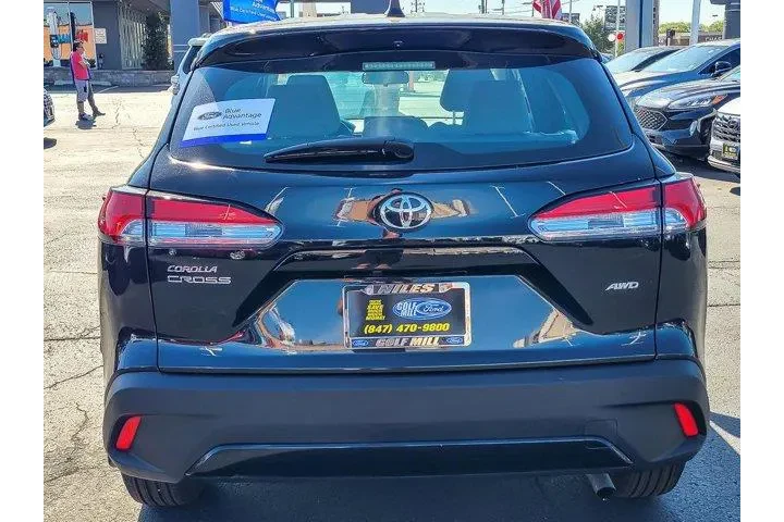 $32852 : Toyota Corolla Cross 2025 AW image 6