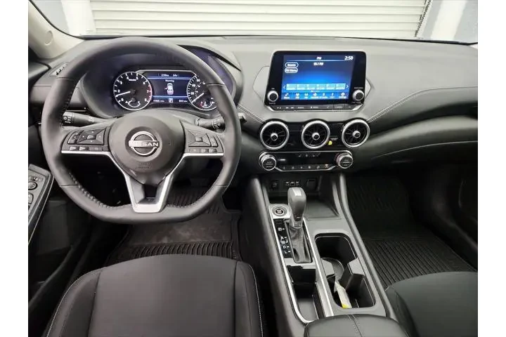 $21998 : Nissan Sentra 2025 SV 4dr Se image 9