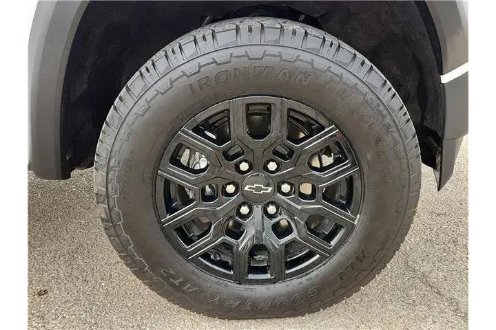 $33995 : Chevrolet Colorado 2023 4x4 image 7