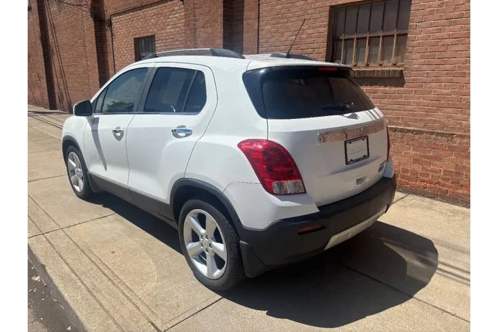 $7000 : 2015 Trax LTZ image 4
