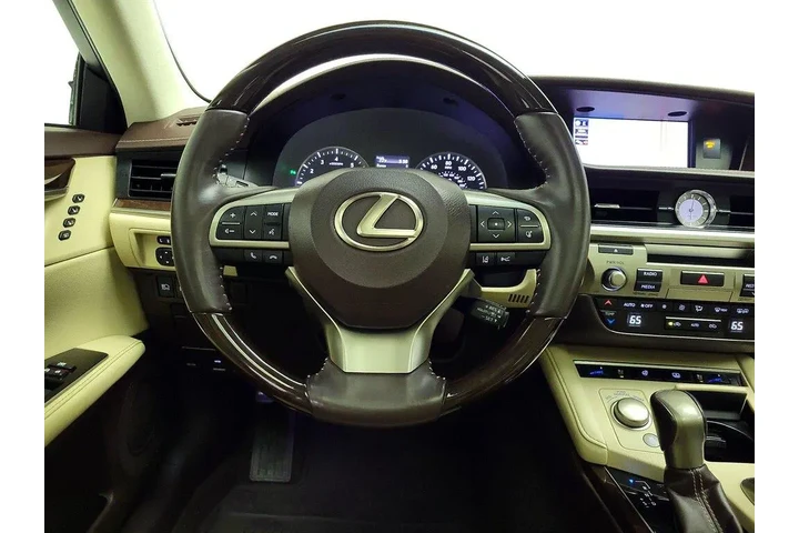 $20998 : Lexus ES 350 2018 4dr Sedan image 10