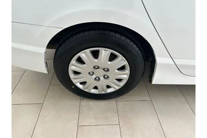 $9990 : Honda Civic 2009 DX-VP 4dr S image 7