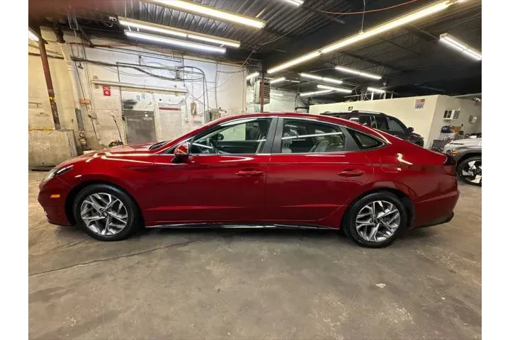 $18627 : Hyundai SONATA 2023 SEL 4dr image 2