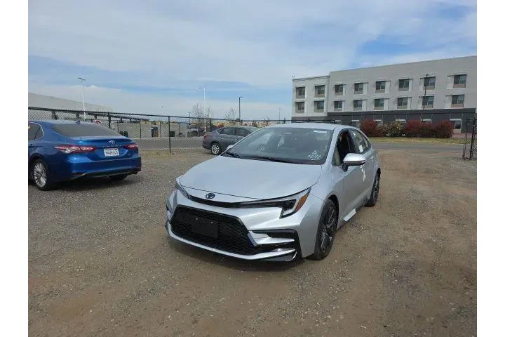 $30900 : Toyota Corolla 2026 SE 4dr S image 3