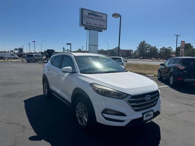 2017 Tucson image 1