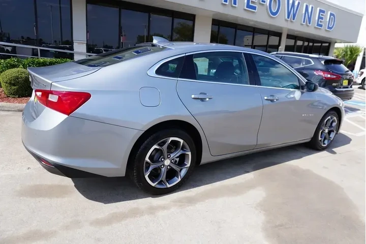 $18988 : Chevrolet Malibu 2024 LT 4dr image 6